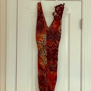 Pattern shoulder detail scrunched mini dress